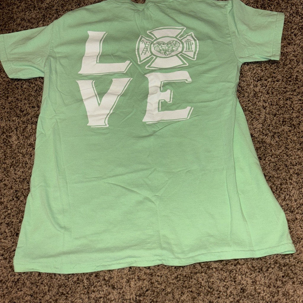 Al Fire College Green And White Tshirt Size Small